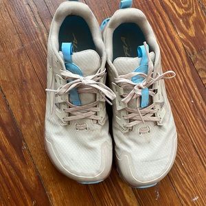 Altra Lone Peak 7 trail runners